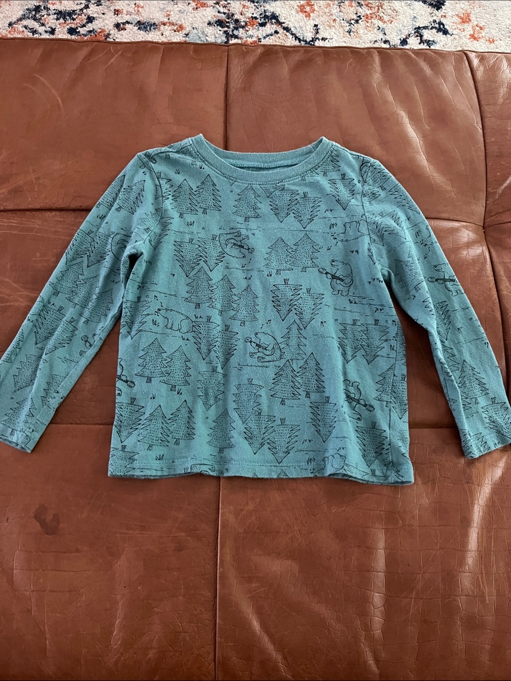 Old Navy Teal Long-Sleeve Forest & Bear Print Tee